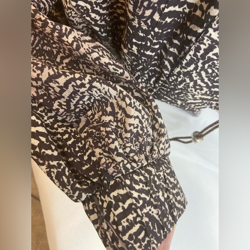 H & M~Cropped High Low Abstract Hooded Top/Jacket~Elastic Sleeves & Hem~Size S - Picture 7 of 14